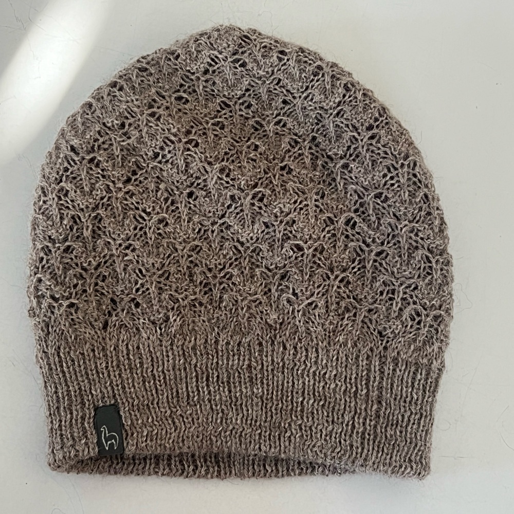 Shupaca 100% Alpaca beanie hat